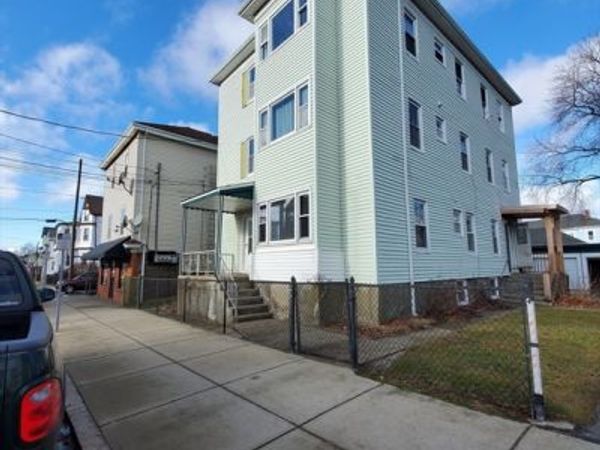 1124 Bedford St, Fall River, MA 02723
