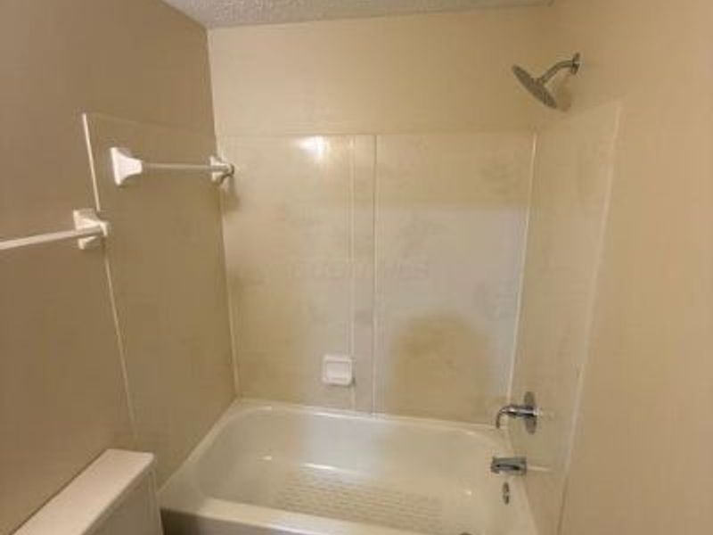 3479-3481 Westpoint Drive, Columbus, OH 43232 Photo 12