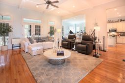 609 King Haven Lane photo 4