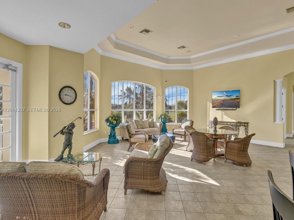 5035 Fairways Cir , Unit 305, Vero Beach, FL 32967 Photo
