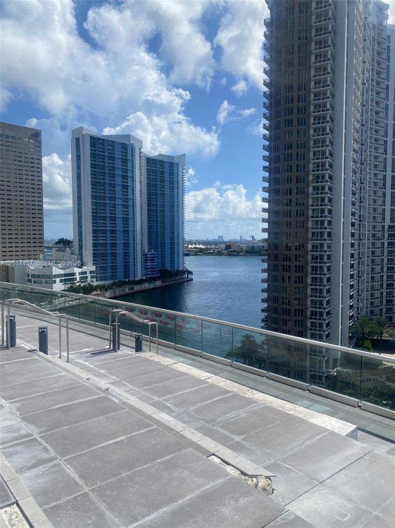 475 Brickell Ave , Unit 5508, Miami, FL 33131 Photo