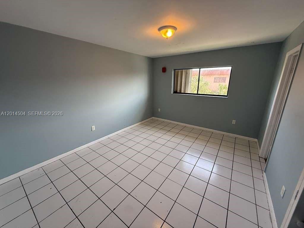 5400 W 21st Ct, Unit 403, Hialeah, FL 33016 Photo