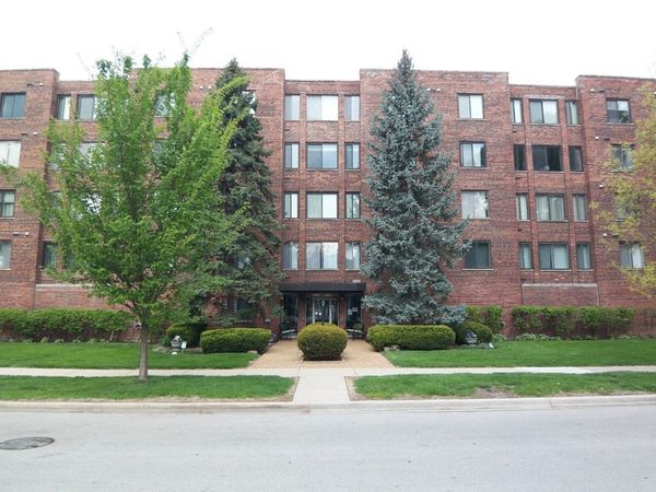 110 S Dunton Avenue , Unit 2K, Arlington Heights, IL 60005