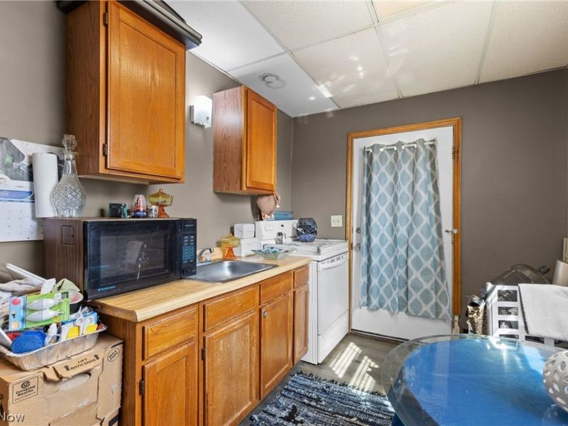 715 N Zane Highway, Martins Ferry, OH 43935 Photo 15