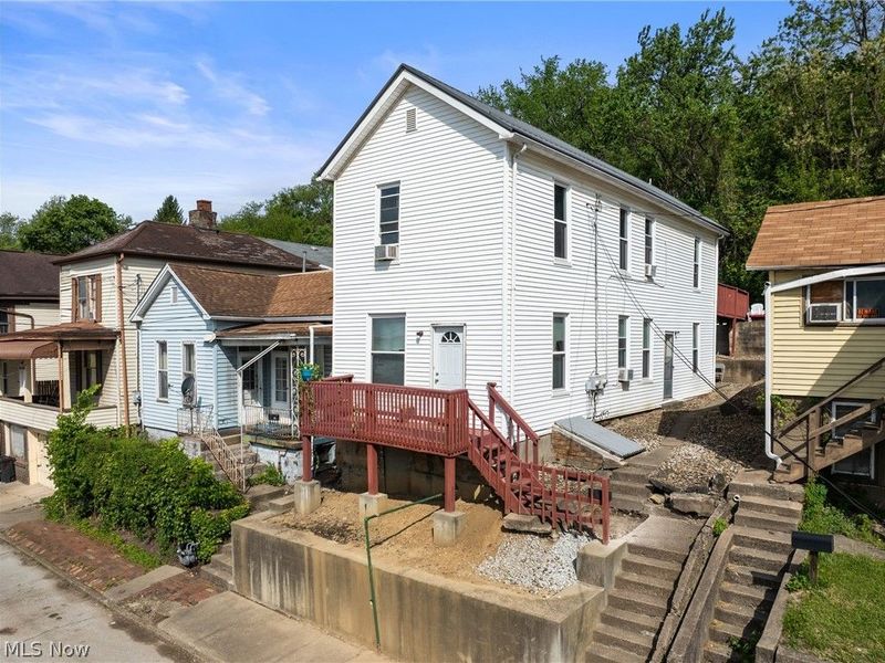 715 N Zane Highway, Martins Ferry, OH 43935 Photo 3