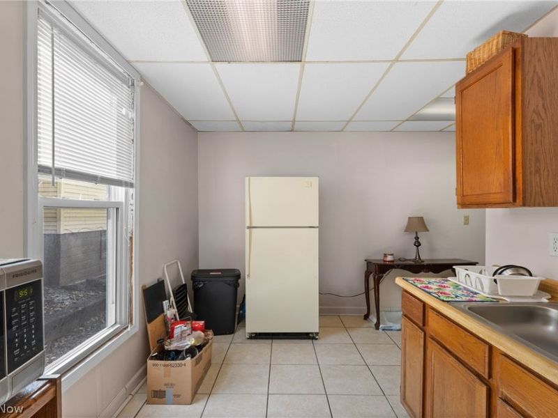 715 N Zane Highway, Martins Ferry, OH 43935 Photo 8