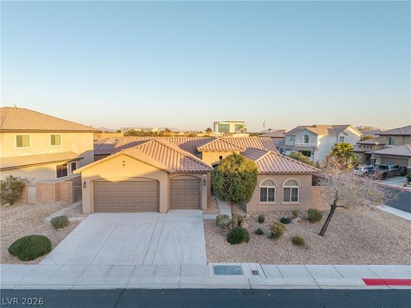 7312 Pinfeather Way , North Las Vegas, NV 89084