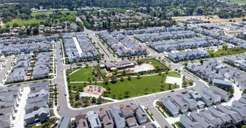 3056 Beaded Mist Walk, Sacramento, CA 95833 Photo