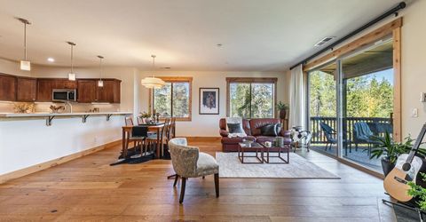 11679 Mcclintock Loop, Truckee, CA 96161 Photo
