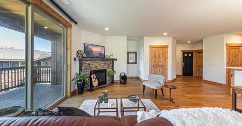 11679 Mcclintock Loop, Truckee, CA 96161 Photo