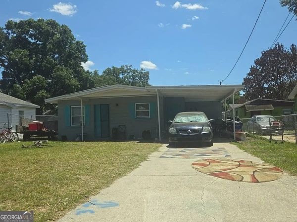 356 Lee Avenue NE, Winter Haven, FL 33881