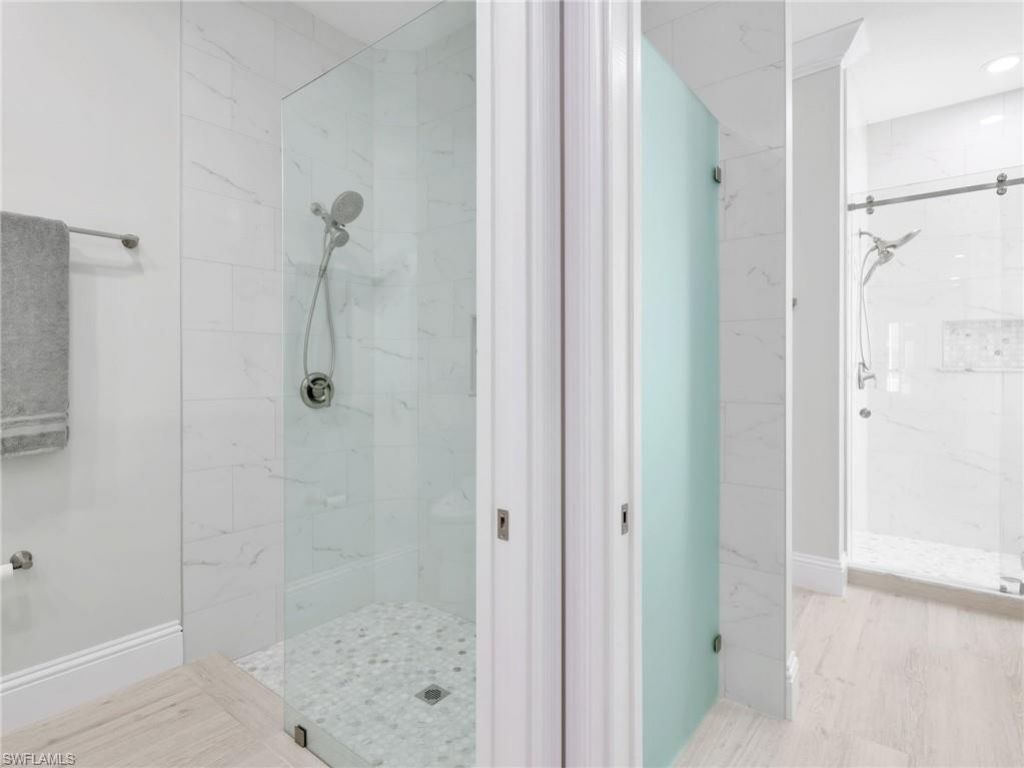 5902 Bermuda Ln, Naples, FL 34119 Photo
