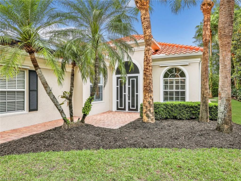 5902 Bermuda Ln, Naples, FL 34119 Photo