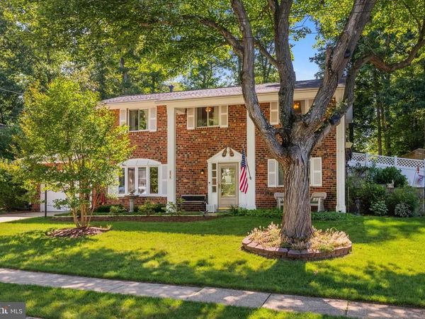 6813 LANDOR LANE, SPRINGFIELD, VA 22152