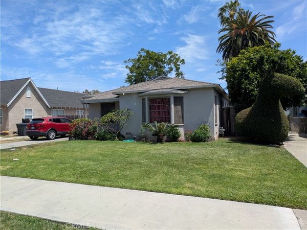 1445 Cypress, Santa Ana, CA 92707