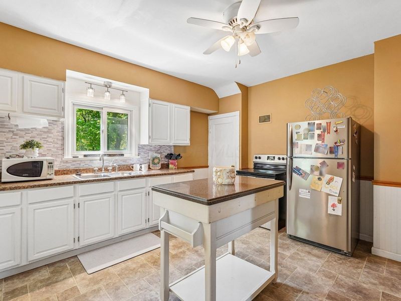160 Elm Street, London, OH 43140 Photo 15