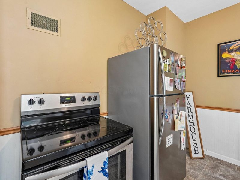 160 Elm Street, London, OH 43140 Photo 19