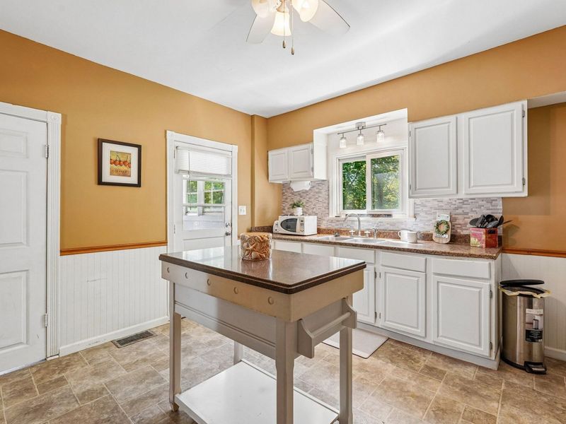 160 Elm Street, London, OH 43140 Photo 20