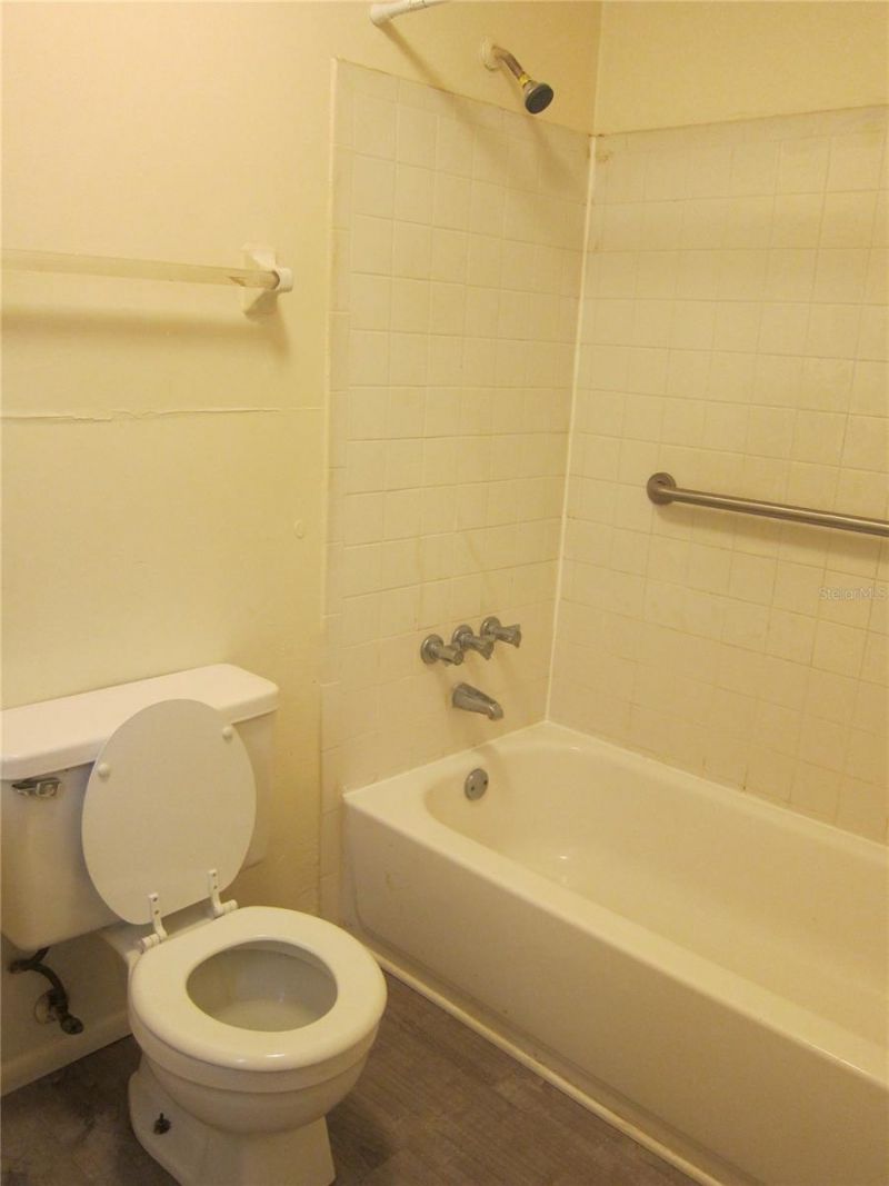 7012 SW 6th Place, Unit C, Gainesville, FL 32607 Photo
