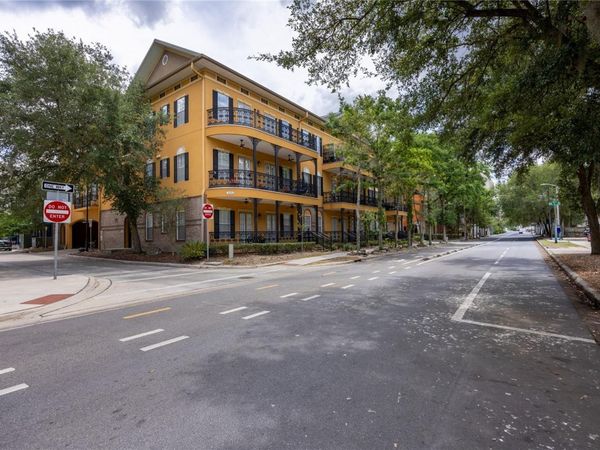 325 NW 14TH STREET , Unit 307, GAINESVILLE, FL 32603