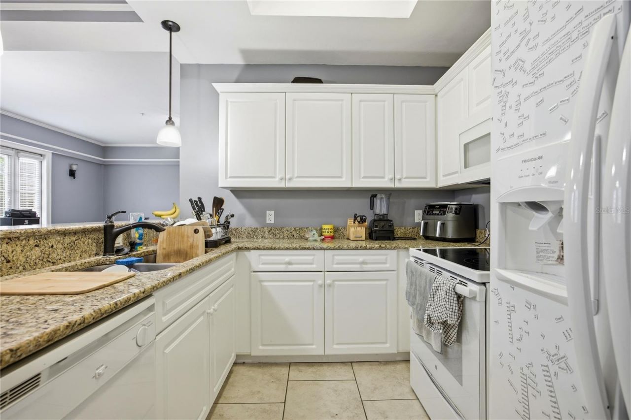 325 NW 14th Street , Unit 307, Gainesville, FL 32603 Photo
