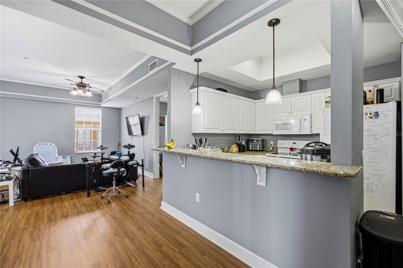 325 NW 14th Street , Unit 307, Gainesville, FL 32603 Photo