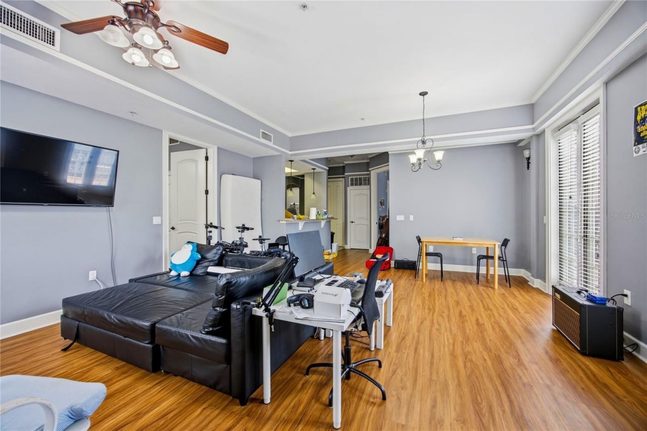 325 NW 14th Street , Unit 307, Gainesville, FL 32603 Photo