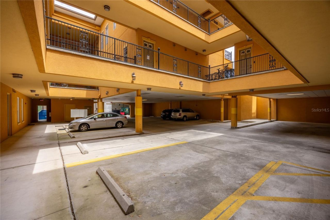 325 NW 14th Street , Unit 307, Gainesville, FL 32603 Photo