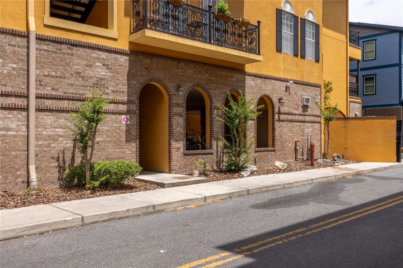 325 NW 14th Street , Unit 307, Gainesville, FL 32603 Photo