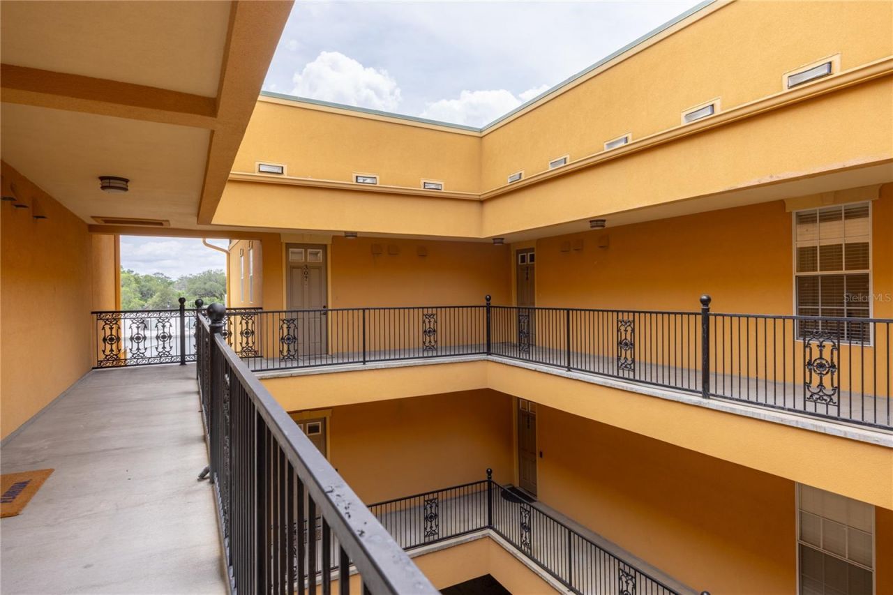 325 NW 14th Street , Unit 307, Gainesville, FL 32603 Photo