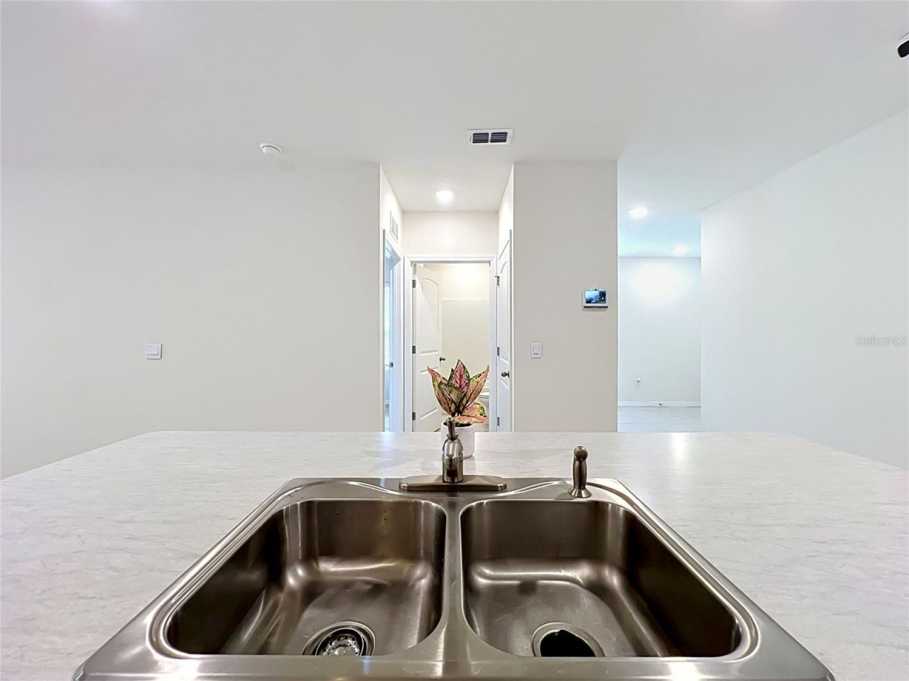 20029 Royal Tern Court, Leesburg, FL 34748 Photo