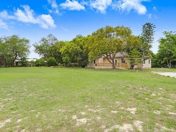 310 S DELANEY AVENUE , AVON PARK, FL 33825