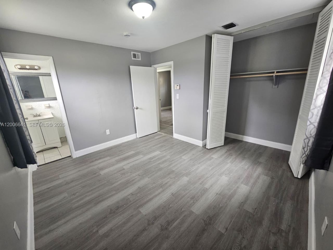 1118 NW 43rd Ter, Lauderhill, FL 33313 Photo