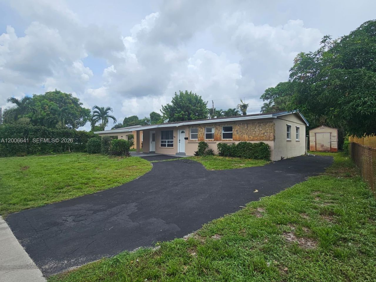 1118 NW 43rd Ter, Lauderhill, FL 33313 Photo