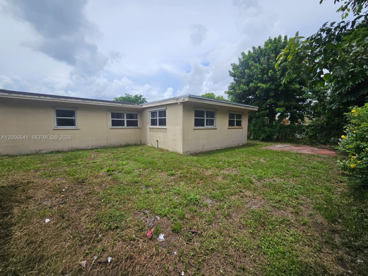 1118 NW 43rd Ter, Lauderhill, FL 33313 Photo