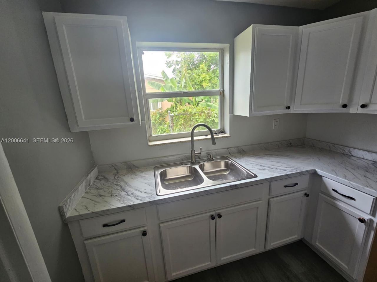 1118 NW 43rd Ter, Lauderhill, FL 33313 Photo