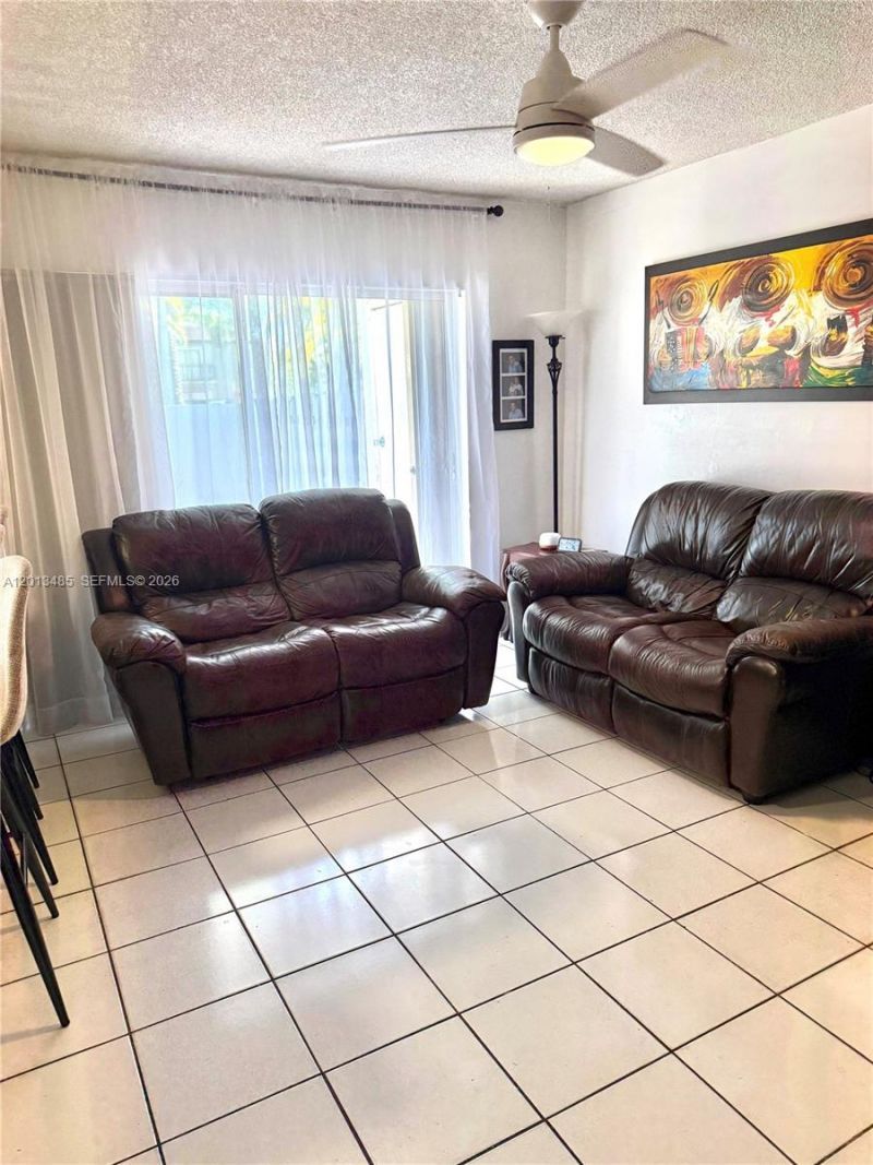 10330 SW 154th Cir Ct , Unit 51, Miami, FL 33196 Photo