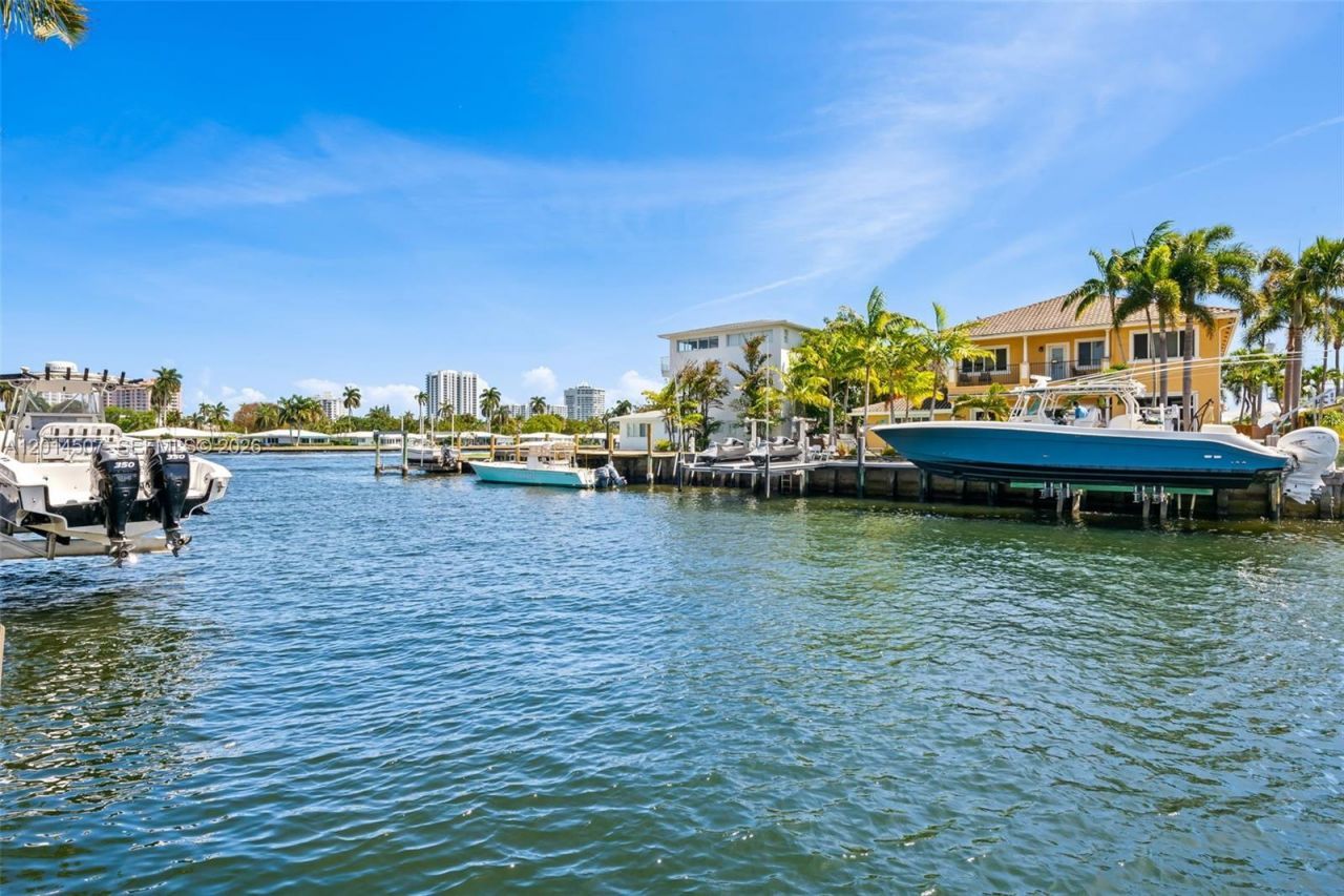 2548 SE 12th St, Pompano Beach, FL 33062 Photo