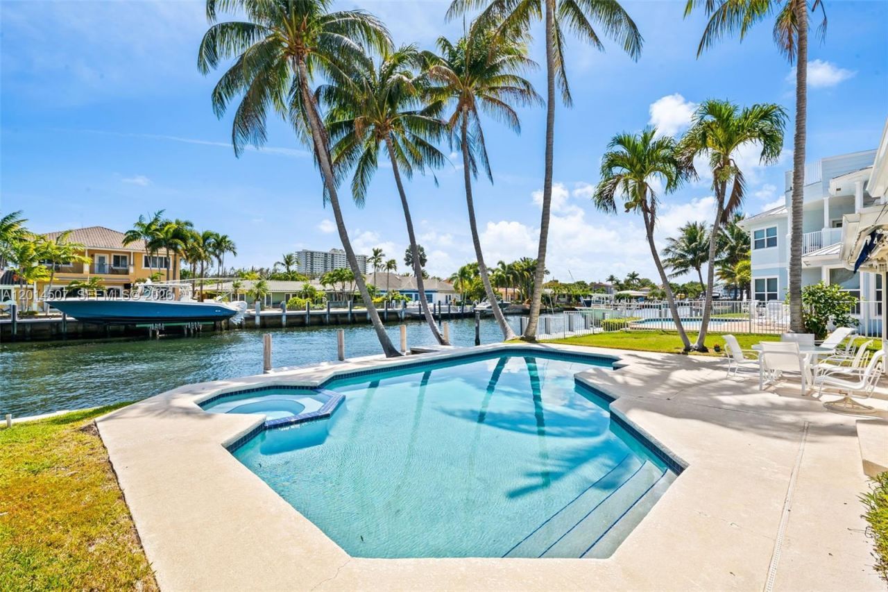 2548 SE 12th St, Pompano Beach, FL 33062 Photo