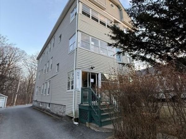92 Stanton Street, Unit 3, Worcester, MA 01605