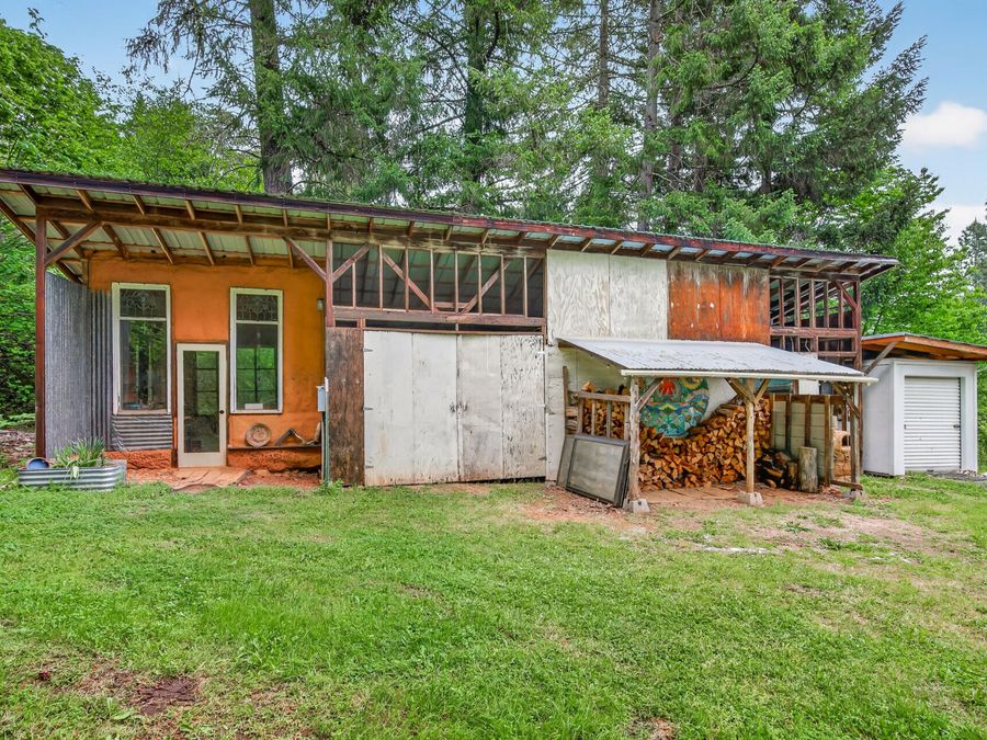 Property Image 37