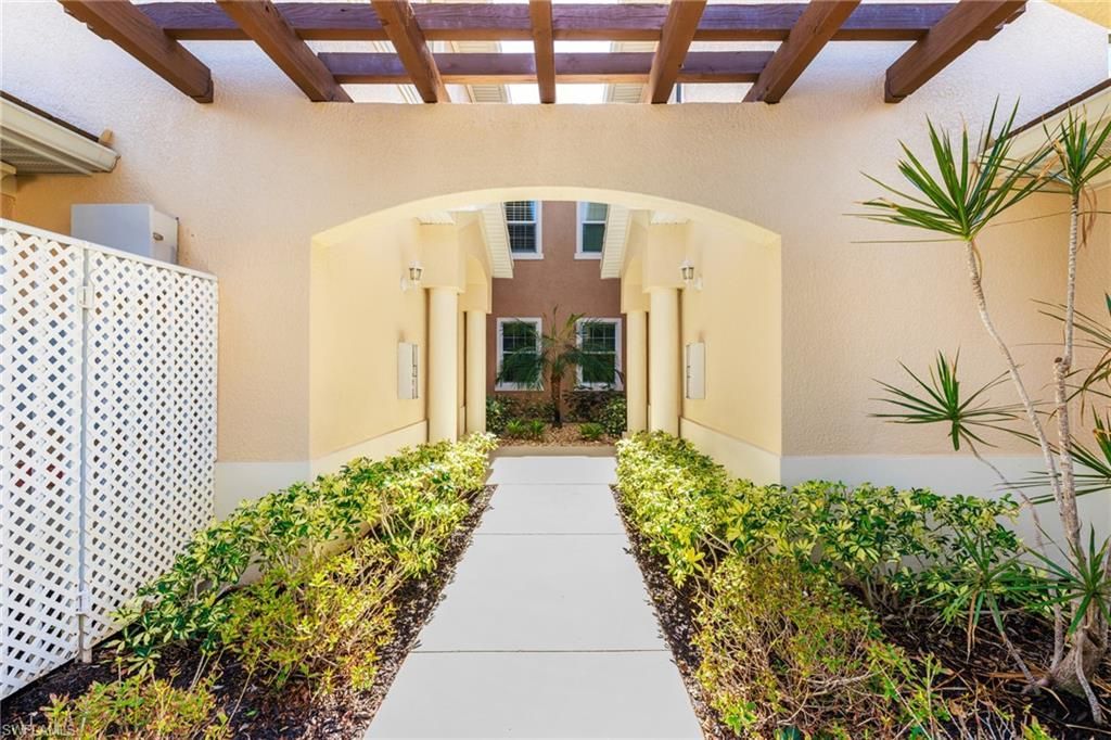 10641 Pelican Preserve Blvd, Unit 201, Fort Myers, FL 33913 Photo