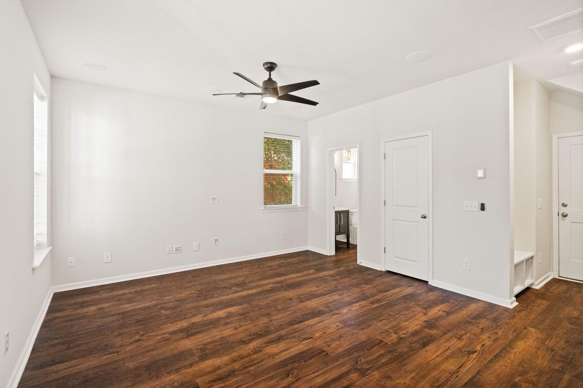 101 Rowans Creek Drive Photo 7