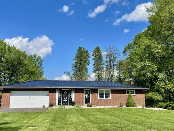101 Moffet Mill Rd, Aliquippa, PA 15001