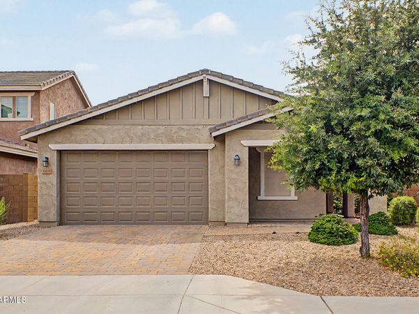 12117 W DESERT MOON Way, Peoria, AZ 85383