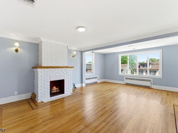 773 Kingsland Ave, Ridgefield, NJ 07657