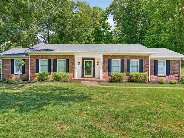 205 Daleview Circle , Russellville, KY 42276