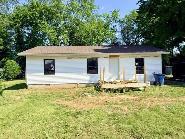 746 Maple Street, Auburn, KY 42206