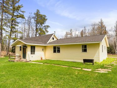 8852 Arkola Road, Kelsey, MN 55724
