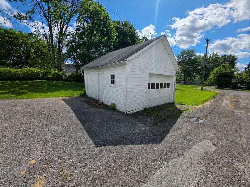 219 N Leighton Street , Kenton, OH 43326 Photo 16